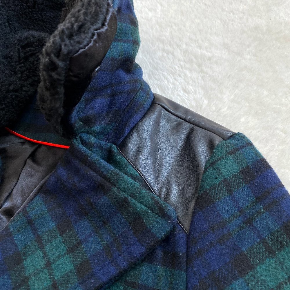 Steve Madden Women's Wool Blend Plaid Coat with Fur Trim, Green/Navy, Size M - Picture 9 of 10
